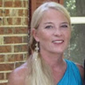 Meet your Posher, Renee